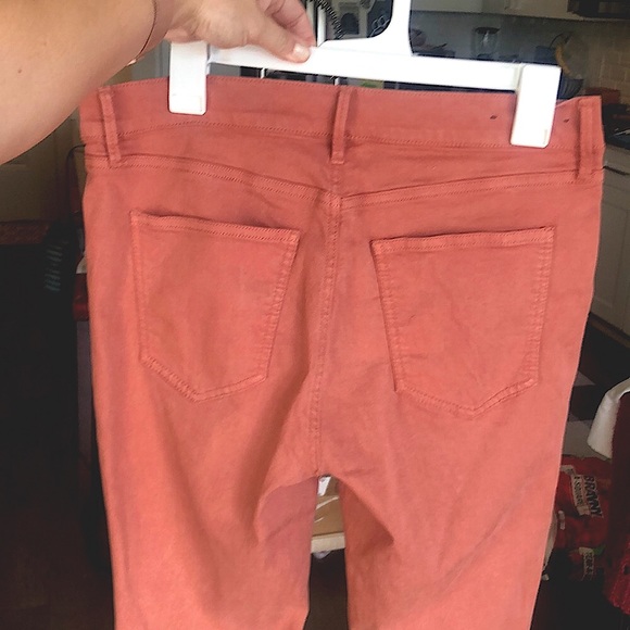 Ann Taylor Modern Fit Skinny Ankle Jeans in Peach/Coral - Picture 3 of 4